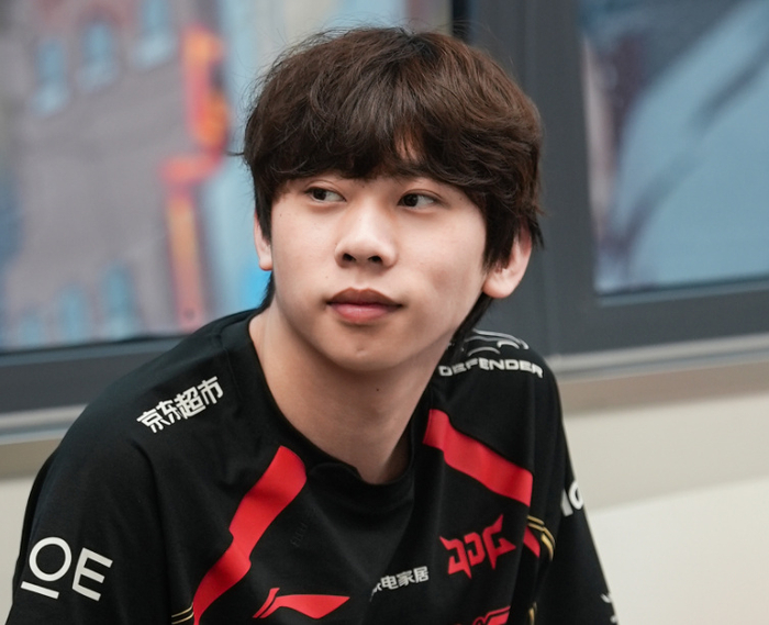 U8国际-Doinb在TL比赛中高光表现，赛事规则更新引发热议！的简单介绍