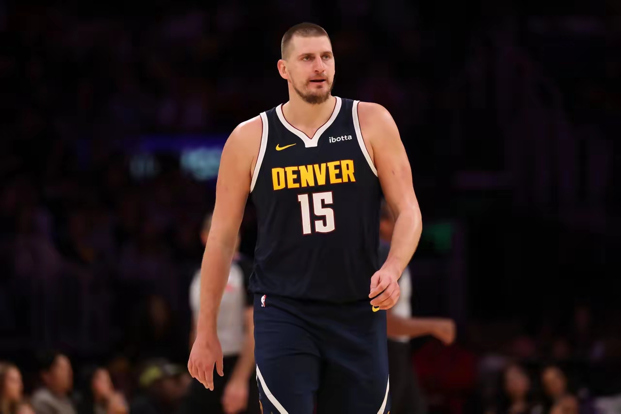 U8国际-包含穆雷连续五场比赛得分超过大胜，公牛挑战极限！的词条