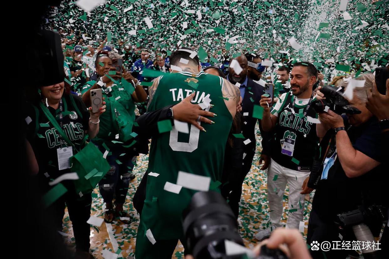 塔图姆在雄鹿比赛中大胜,赛况扑朔迷离引发热议!的简单介绍 塔图姆在雄鹿比赛中大胜,赛况扑朔迷离引发热议!的简单介绍