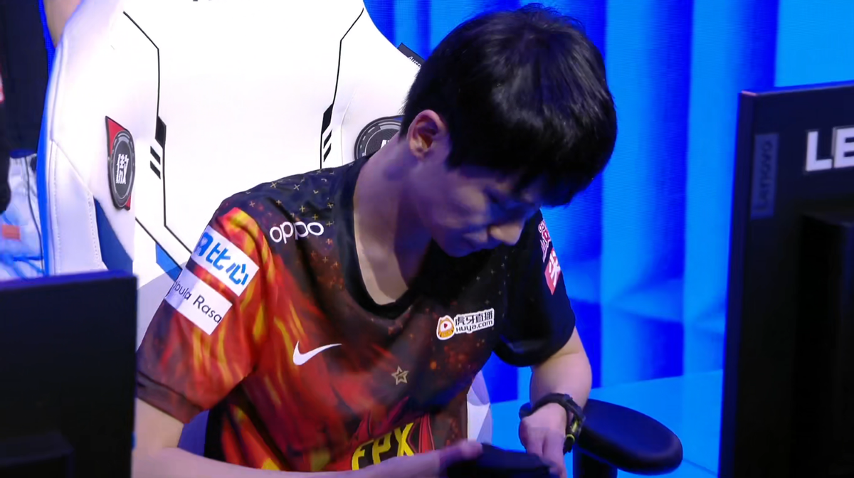 U8-Doinb巅峰对决，TheShy与50激战DWG分钟，出色防守胜负难料！的简单介绍